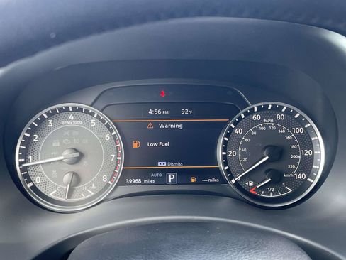 Used 2024 Nissan Armada SV AWD/4WD image 16
