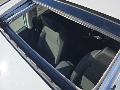 New 2026 Honda CR-V EX image 4