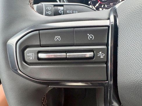 New 2026 GMC Canyon AT4 w/ AT4 Premium Package image 21