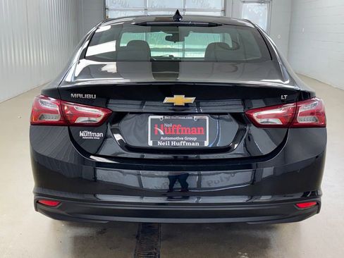 Used 2022 Chevrolet Malibu LT FWD image 6
