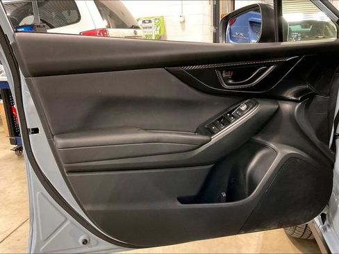 Used 2022 Subaru Crosstrek 2.0i Premium AWD/4WD image 23