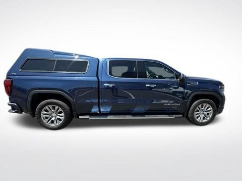 Used 2023 GMC Sierra 1500 Denali AWD/4WD image 4