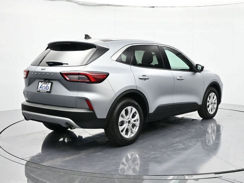 Used 2024 Ford Escape Active image 5
