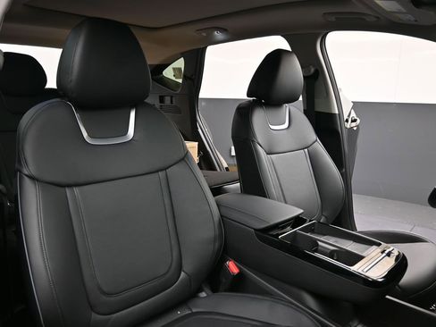 New 2026 Hyundai Tucson Limited image 13