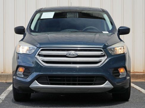 Used 2019 Ford Escape SE FWD image 6