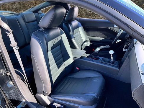 Used 2009 Ford Mustang GT Premium image 7