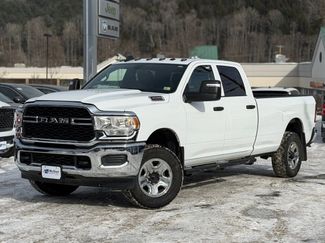 Used 2024 RAM 3500 Tradesman w/ Chrome Appearance Group video 1