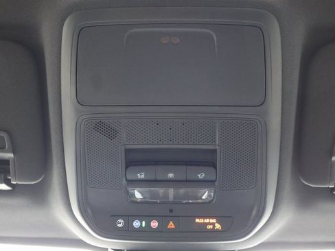New 2026 GMC Terrain AT4 w/ Convenience Package III AWD/4WD image 30