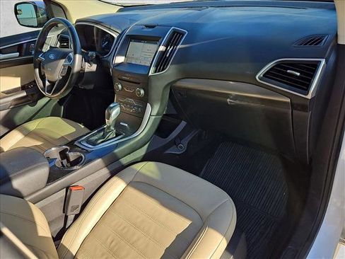 Used 2018 Ford Edge SEL w/ Equipment Group 201A image 19