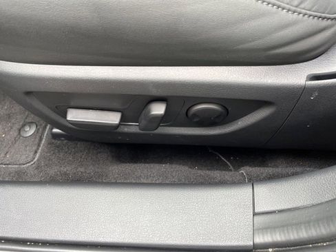 Certified 2025 MAZDA CX-30 AWD 2.5 S w/ Preferred Package image 12