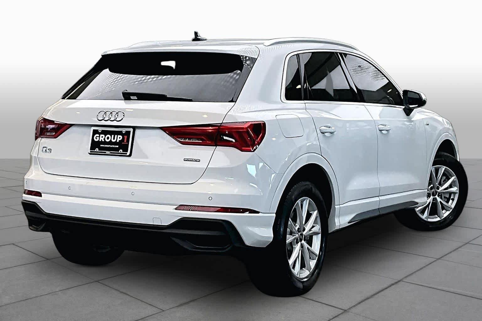 Used 2024 Audi Q3 2.0T Premium w/ Convenience Package AWD/4WD image 13