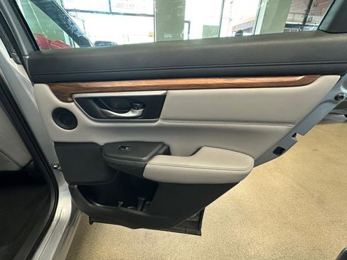 Used 2017 Honda CR-V EX-L image 31