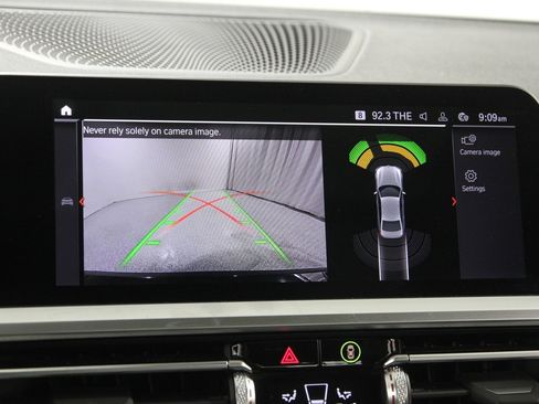 Certified 2022 BMW 330i xDrive Sedan w/ Driving Assistance Package image 13