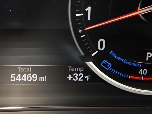 Used 2019 BMW X6 xDrive35i w/ M Sport Package image 27