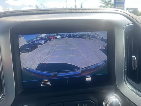 Used 2021 GMC Sierra 2500 SLE w/ SLE Value Package; image 26