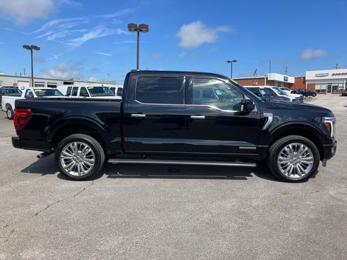 Used 2024 Ford F150 Platinum w/ Equipment Group 703A Plus AWD/4WD image 4