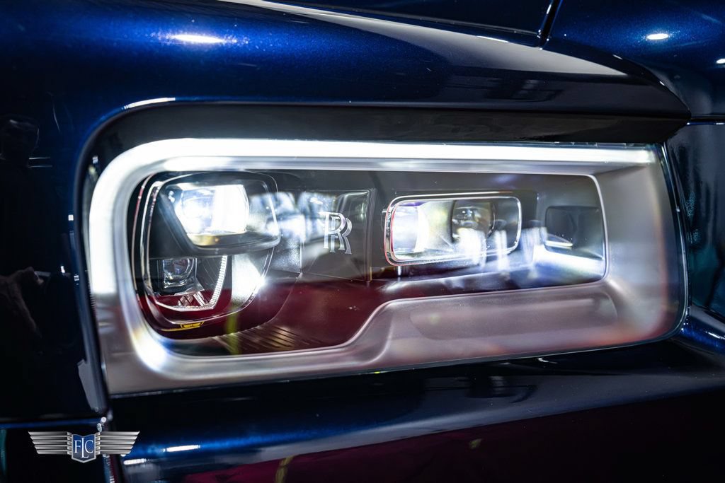 Used 2023 Rolls-Royce Cullinan w/ Cullinan Package AWD/4WD image 7