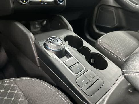 Used 2025 Ford Escape Active image 24