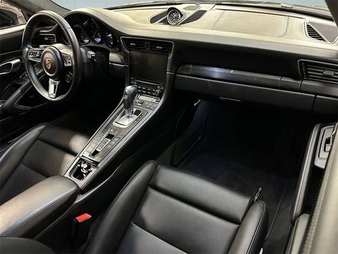 Used 2019 Porsche 911 Carrera GTS image 6