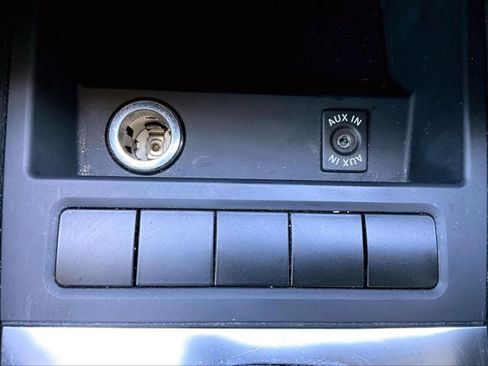 Used 2013 Volkswagen Jetta SE image 25