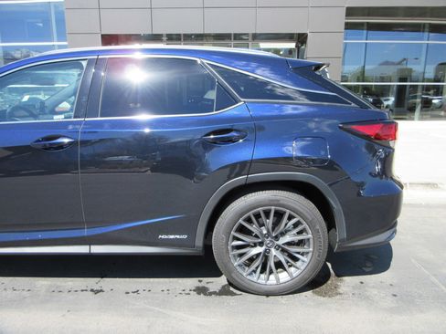 Used 2022 Lexus RX 450h F Sport w/ Accessory Package AWD/4WD image 5