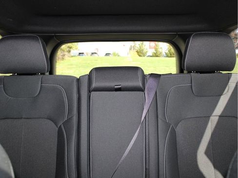 New 2025 Jeep Grand Cherokee Laredo X w/ Luxury Tech Group I image 32