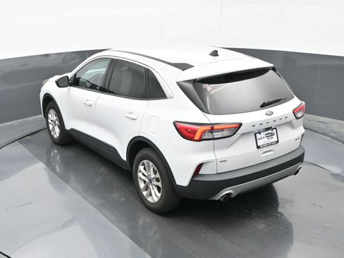 Used 2022 Ford Escape SE w/ Convenience Package image 33