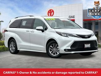 Certified 2026 Toyota Sienna XLE FWD video 2