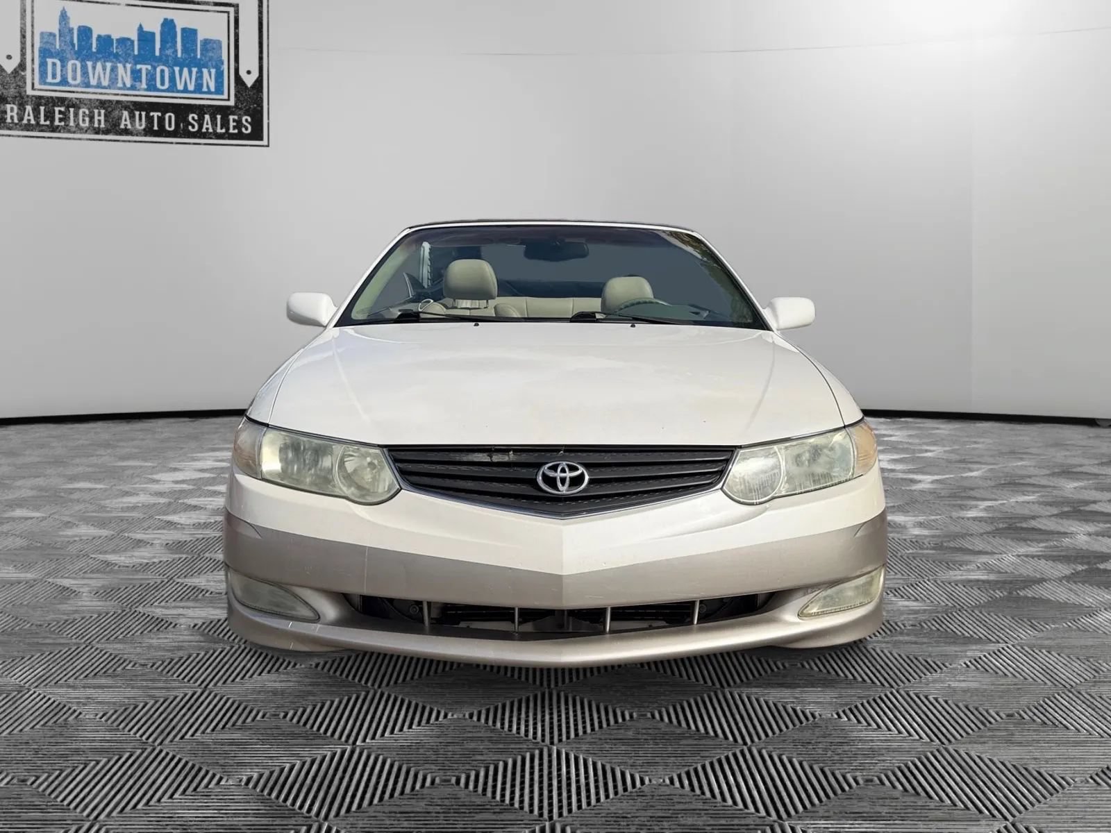 Used 2002 Toyota Solara SLE FWD image 3