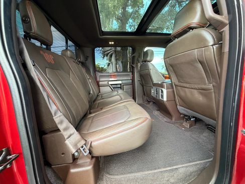 Used 2015 Ford F150 King Ranch w/ Equipment Group 601A Luxury AWD/4WD image 17