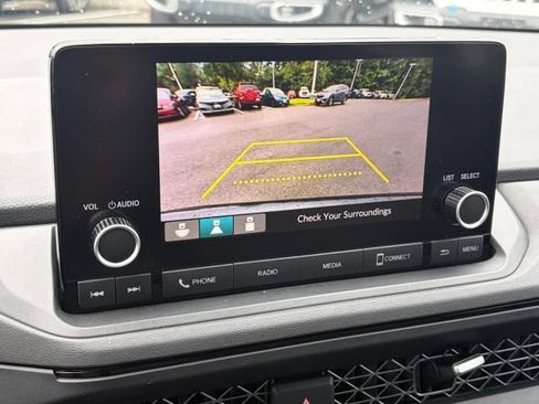 Certified 2023 Honda Accord EX image 3