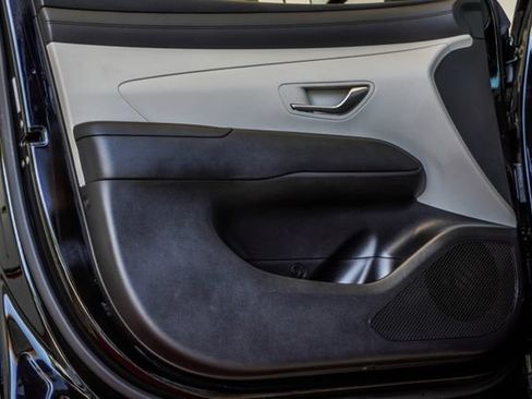 Certified 2025 Hyundai Tucson SEL FWD image 39