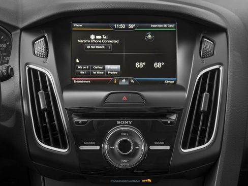 Used 2016 Ford Focus SE FWD image 10