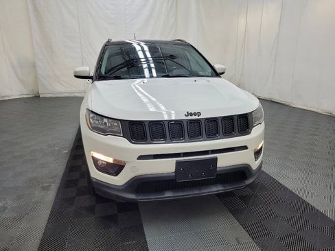 Used 2019 Jeep Compass Latitude AWD/4WD image 14