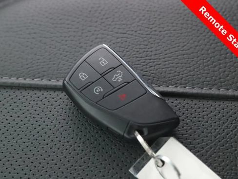 Used 2026 GMC Sierra 1500 Denali AWD/4WD image 3