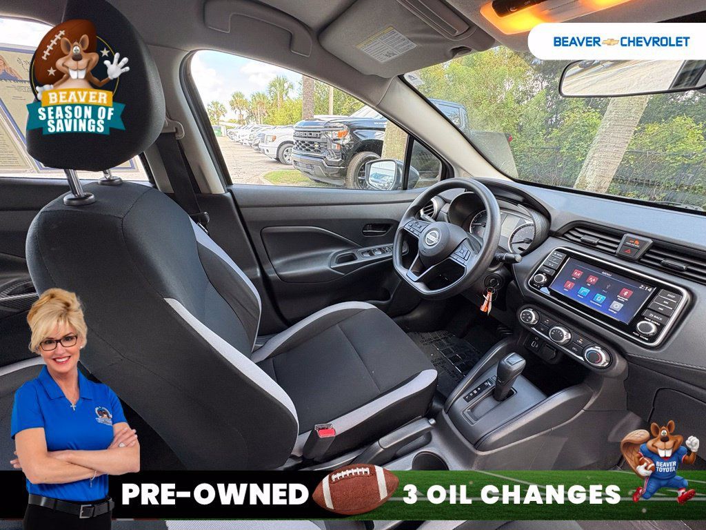 Used 2025 Nissan Versa S FWD image 29