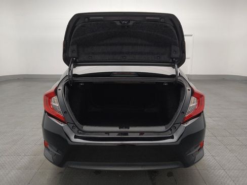Used 2018 Honda Civic EX image 29