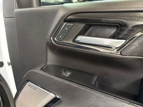 Used 2024 GMC Sierra 2500 AT4X image 69