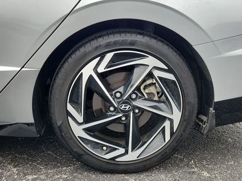 Used 2024 Hyundai Sonata SEL w/ Convenience Package FWD image 32
