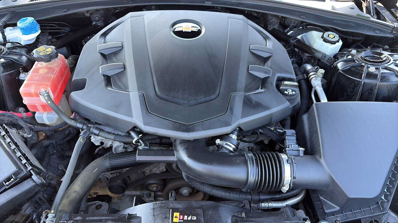Used 2017 Chevrolet Camaro LT RWD image 28