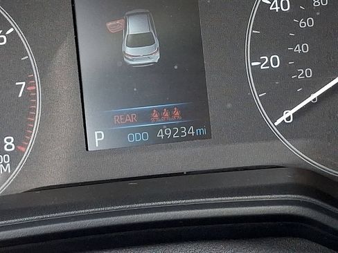 Used 2025 Toyota Corolla LE FWD image 19