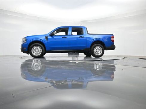 New 2025 Ford Maverick XL image 35