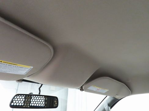 Used 2021 Chevrolet Express 2500 Work Van w/ Driver Convenience Package image 16