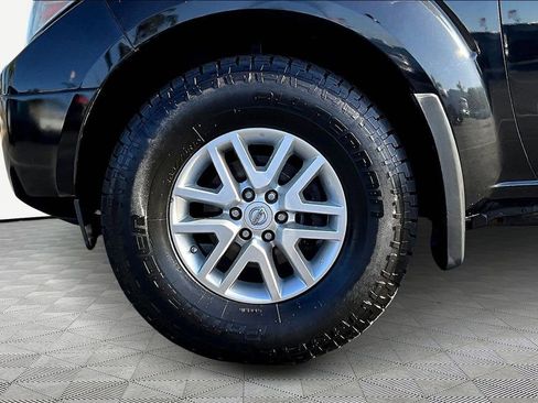 Used 2016 Nissan Frontier SV w/ SV Value Truck Package image 32