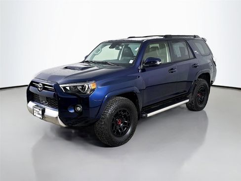 Used 2024 Toyota 4Runner TRD Off-Road Premium image 4