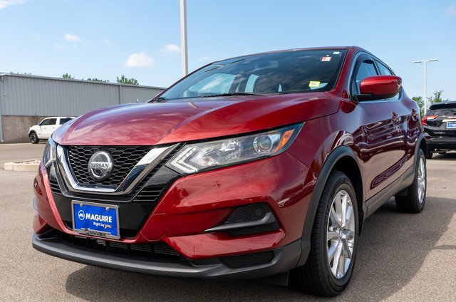 Used 2022 Nissan Rogue Sport S AWD/4WD image 2