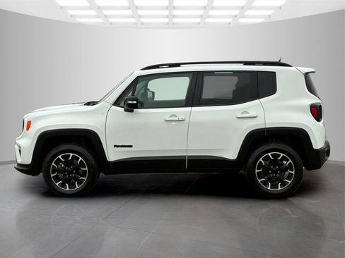 Used 2023 Jeep Renegade Latitude image 8