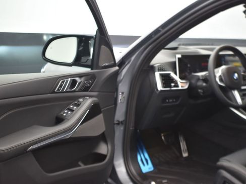 New 2026 BMW X5 M60i image 11