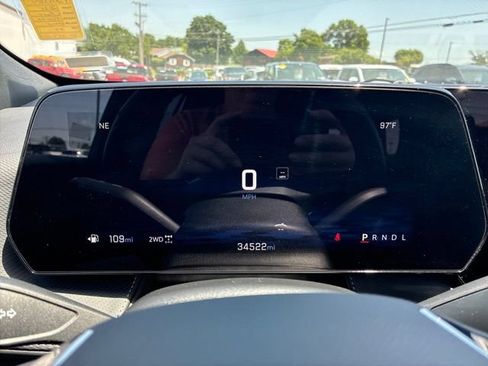 Used 2025 Chevrolet Equinox LT w/ Convenience Package II AWD/4WD image 31