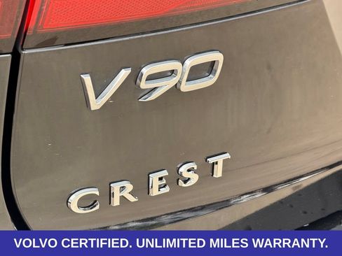 Certified 2025 Volvo V90 B6 Cross Country Ultra AWD/4WD image 10